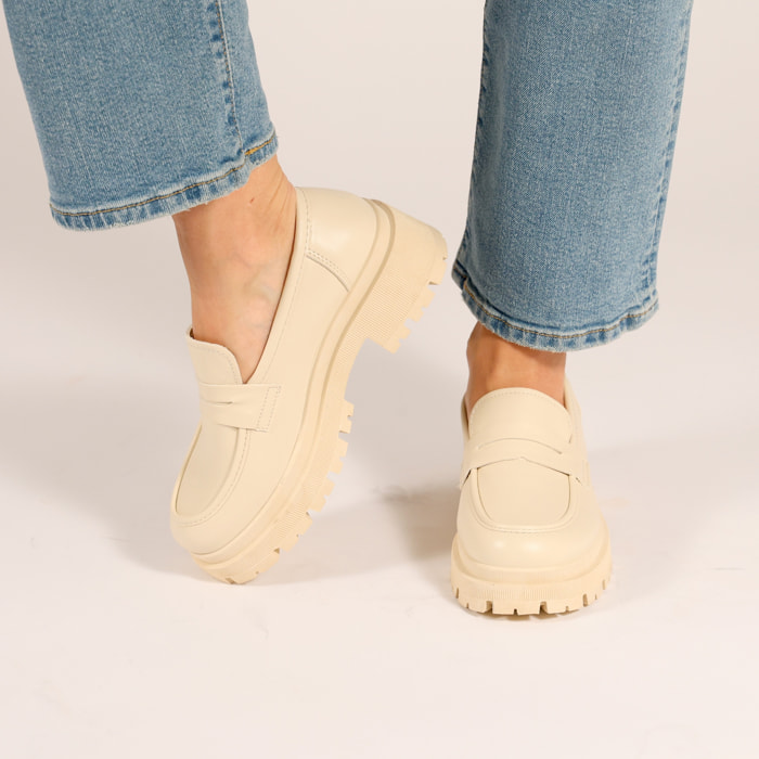 Mocassini platform in simil pelle