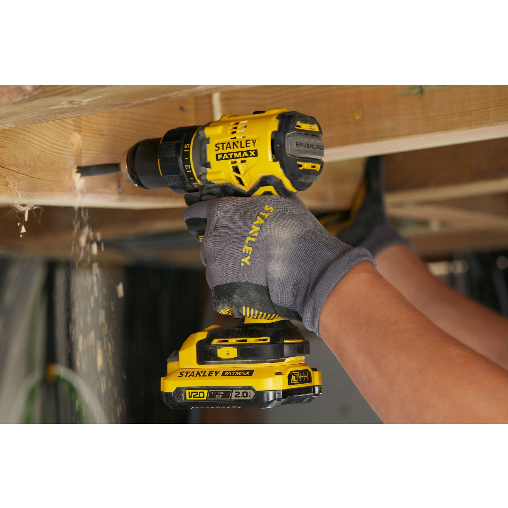 Perceuse Visseuse Sans Fil Brushless STANLEY FATMAX V20 SFMCD720B-XJ Couple de 80 Nm Sans Batterie ni Chargeur