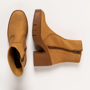 Botines con tacón 1656 NOBUCK KARAMEL/SOFIA color Karamel