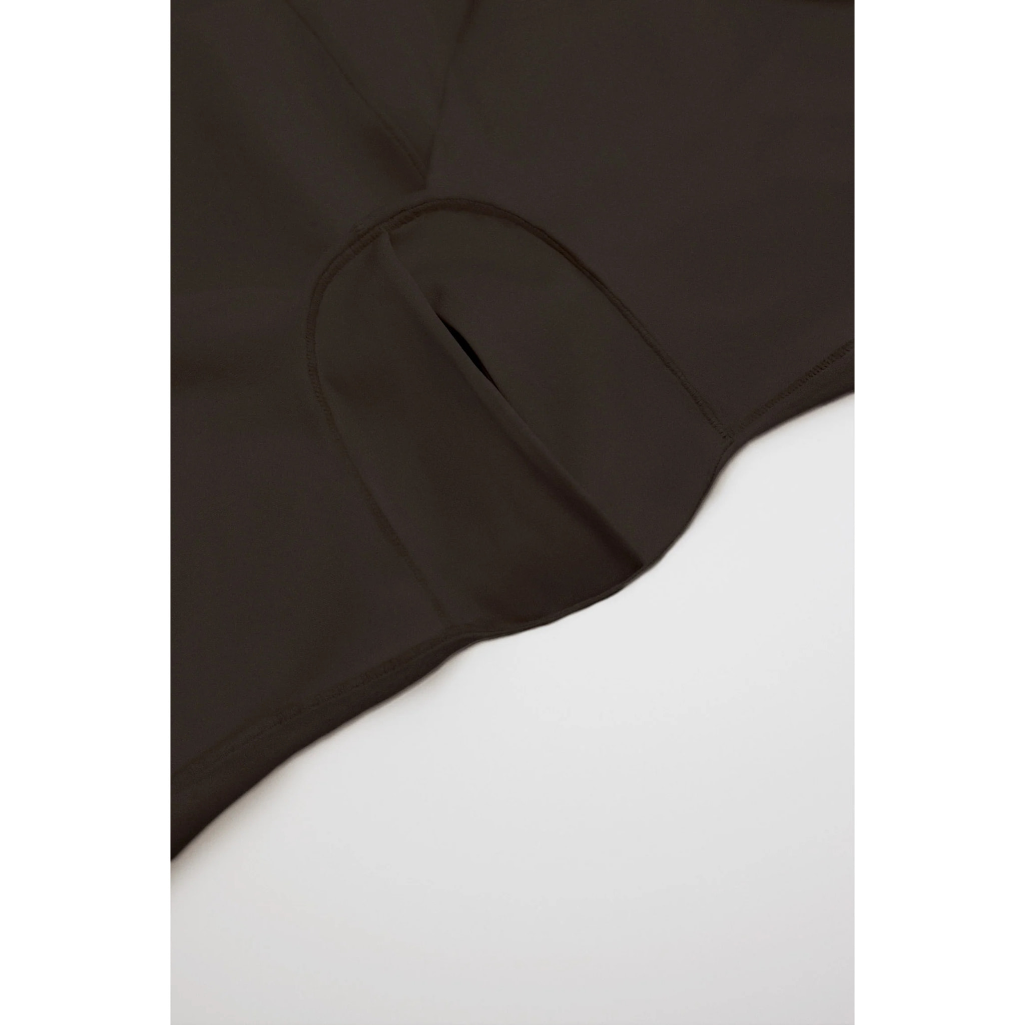 Riduttore body-up con apertura invisibile finiture nero