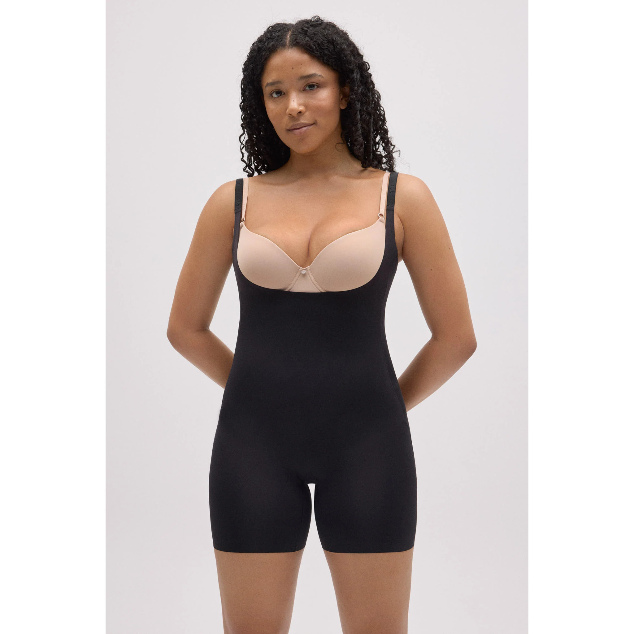 Riduttore body-up con apertura invisibile finiture nero