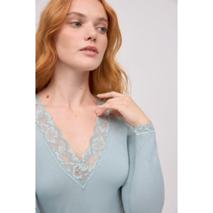 T-shirt in cotone a maniche lunghe con pizzo verde