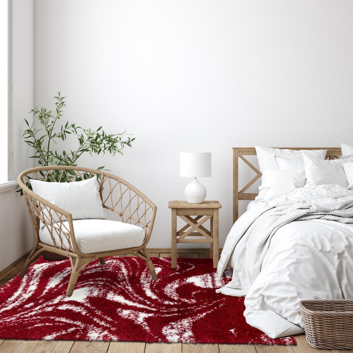 Tapis shaggy tissé motif abstrait KEBE