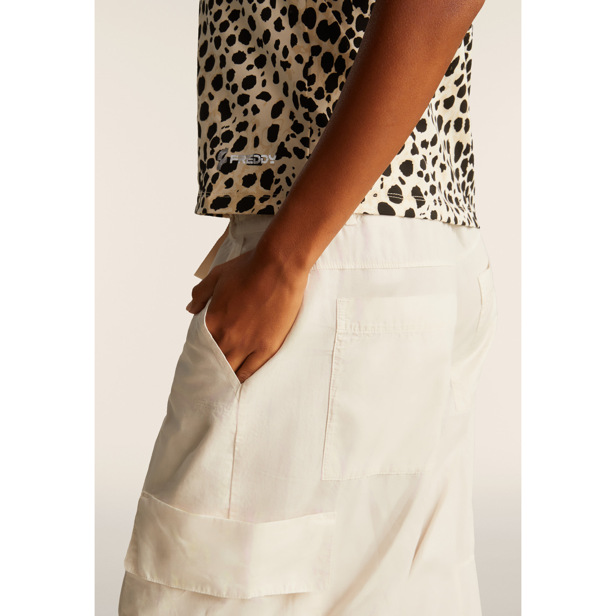 Pantaloni Cargo in popeline con fondo regolabile