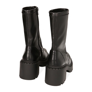 Botines negros tacón 6,7 cm