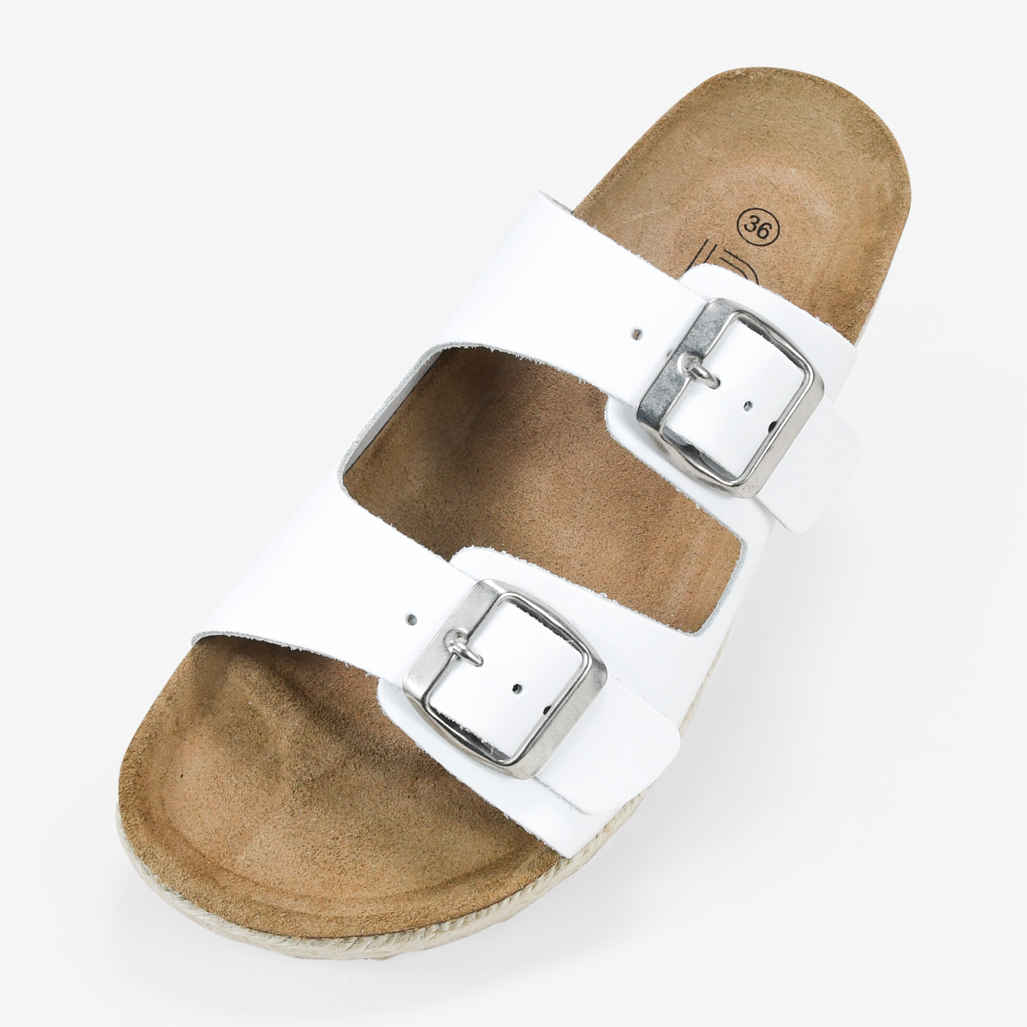 Sandalias planas de piel blancas con suela de corcho y esparto