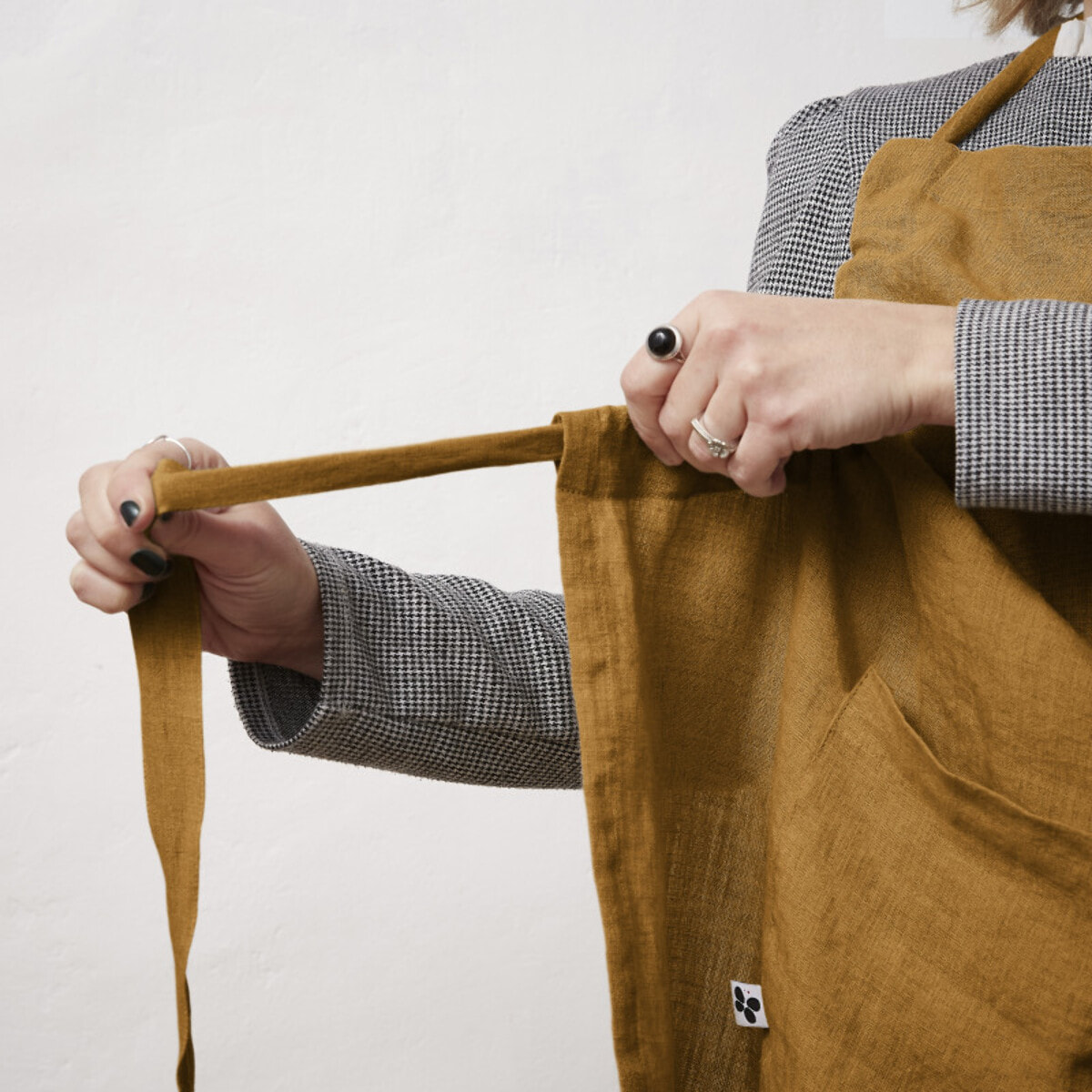 Tablier de Chef ajustable "Soline" 70 x 85 cm Lin lavé - Couleur: Soline Caramel