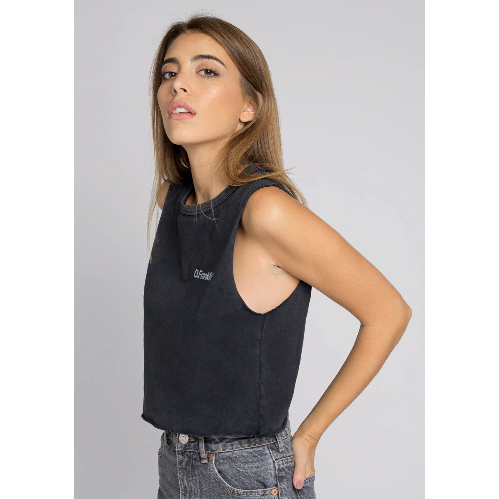 Top Sin Mangas Crop Top D.Franklin Black
