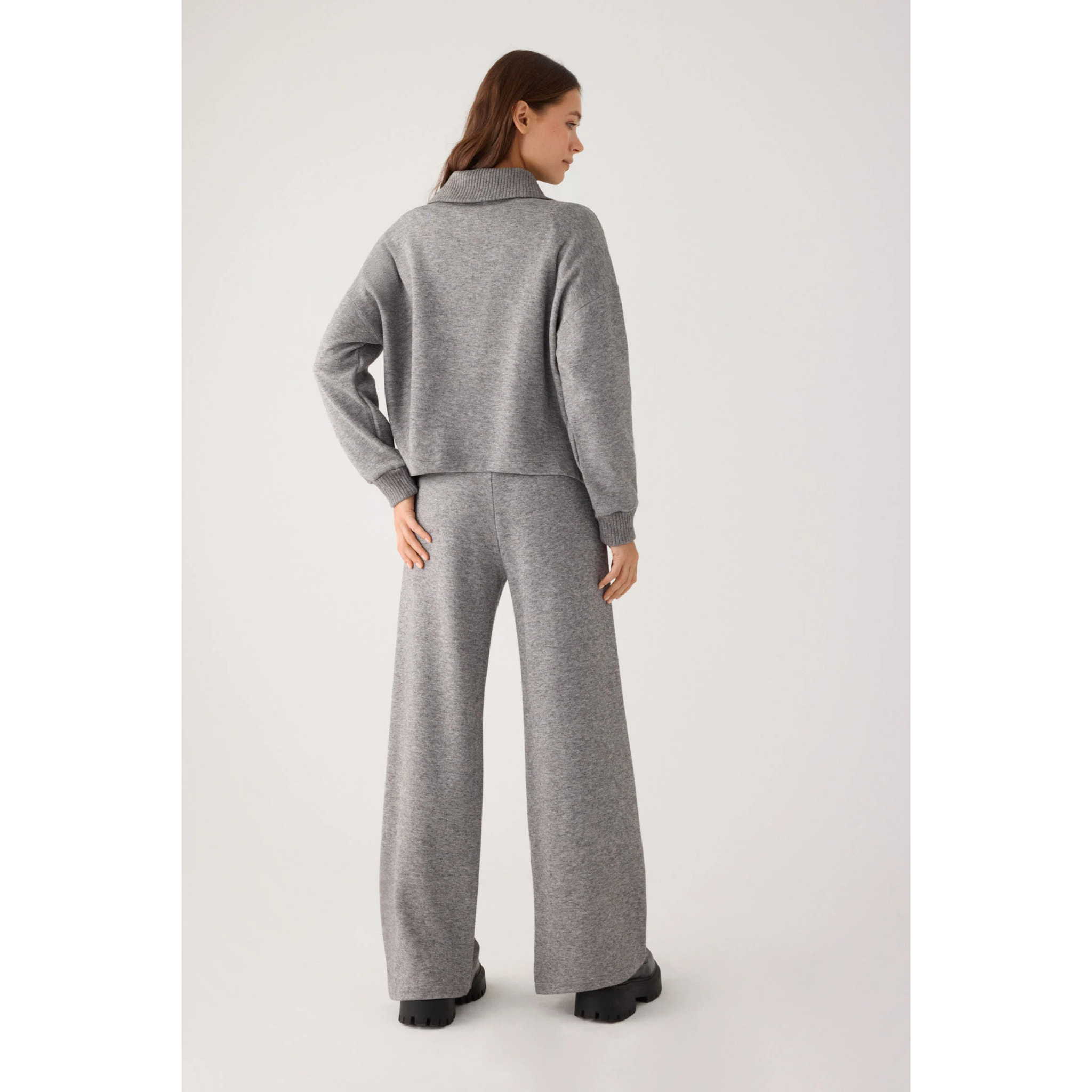 Pantalone largo