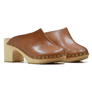 ZUECO MADERA NATURAL CUERO