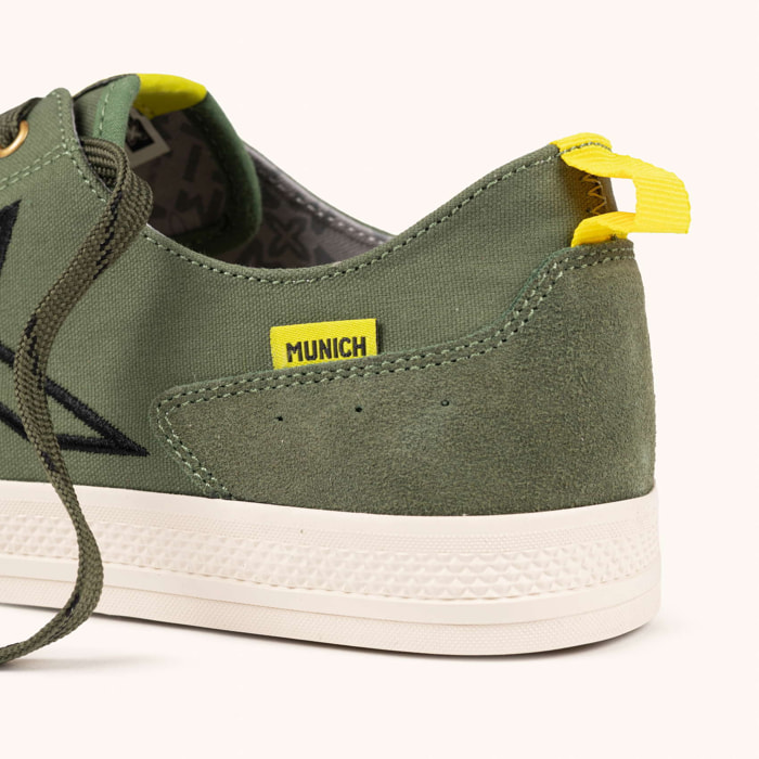 Zapatilla Casual de Lona Verde y Suela Blanca MUNICH SWING 14