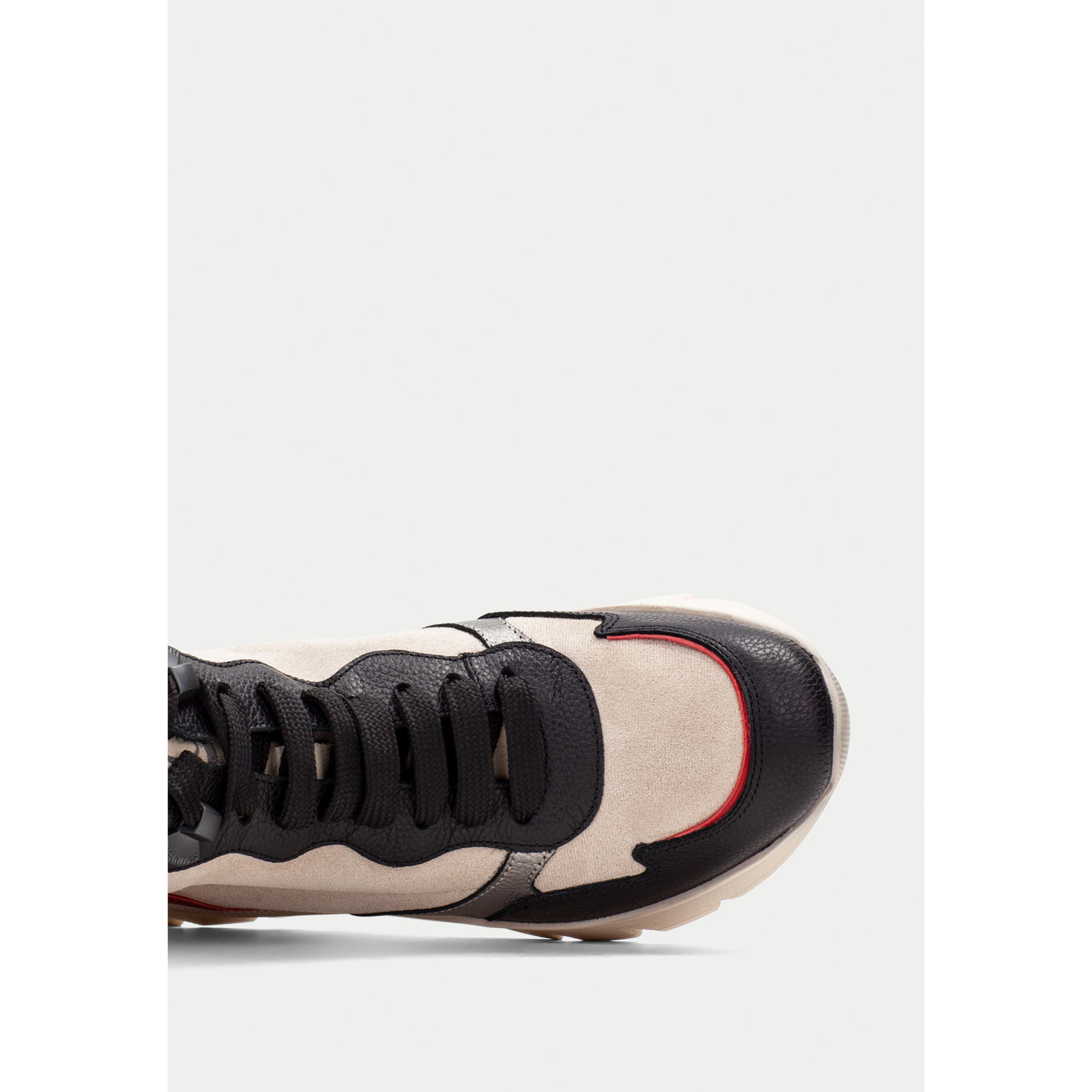 Botin sport Helsinki Negro milk rojo 5 cm