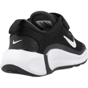 SNEAKERS NIKE INFINITY FLOW