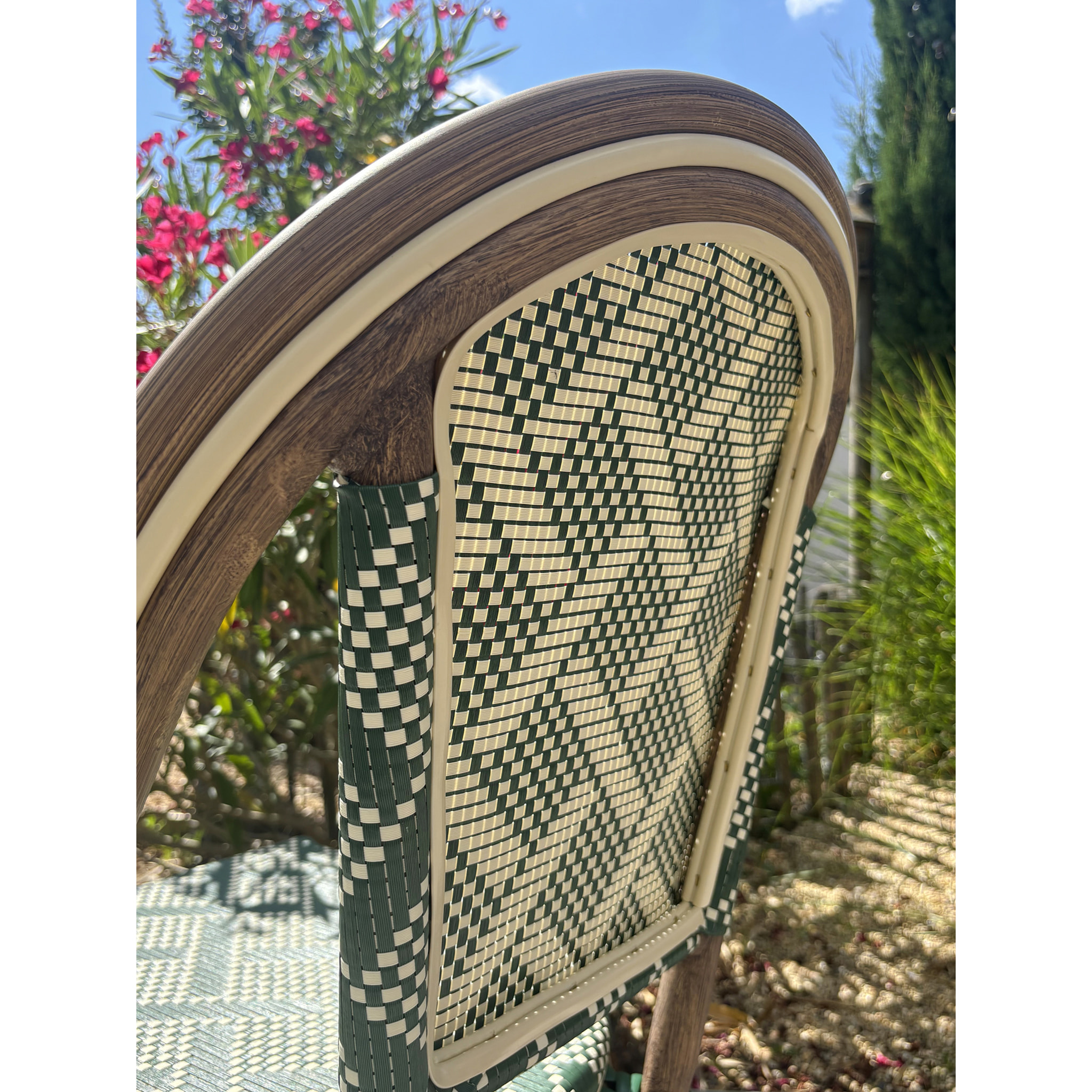 BISTRO - Lot de 2 fauteuils de jardin empilables en aluminium - vert