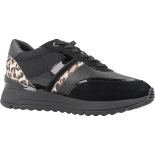 Sneakers de  Mujer de la marca GEOX  modelo D DESYA NEGRO