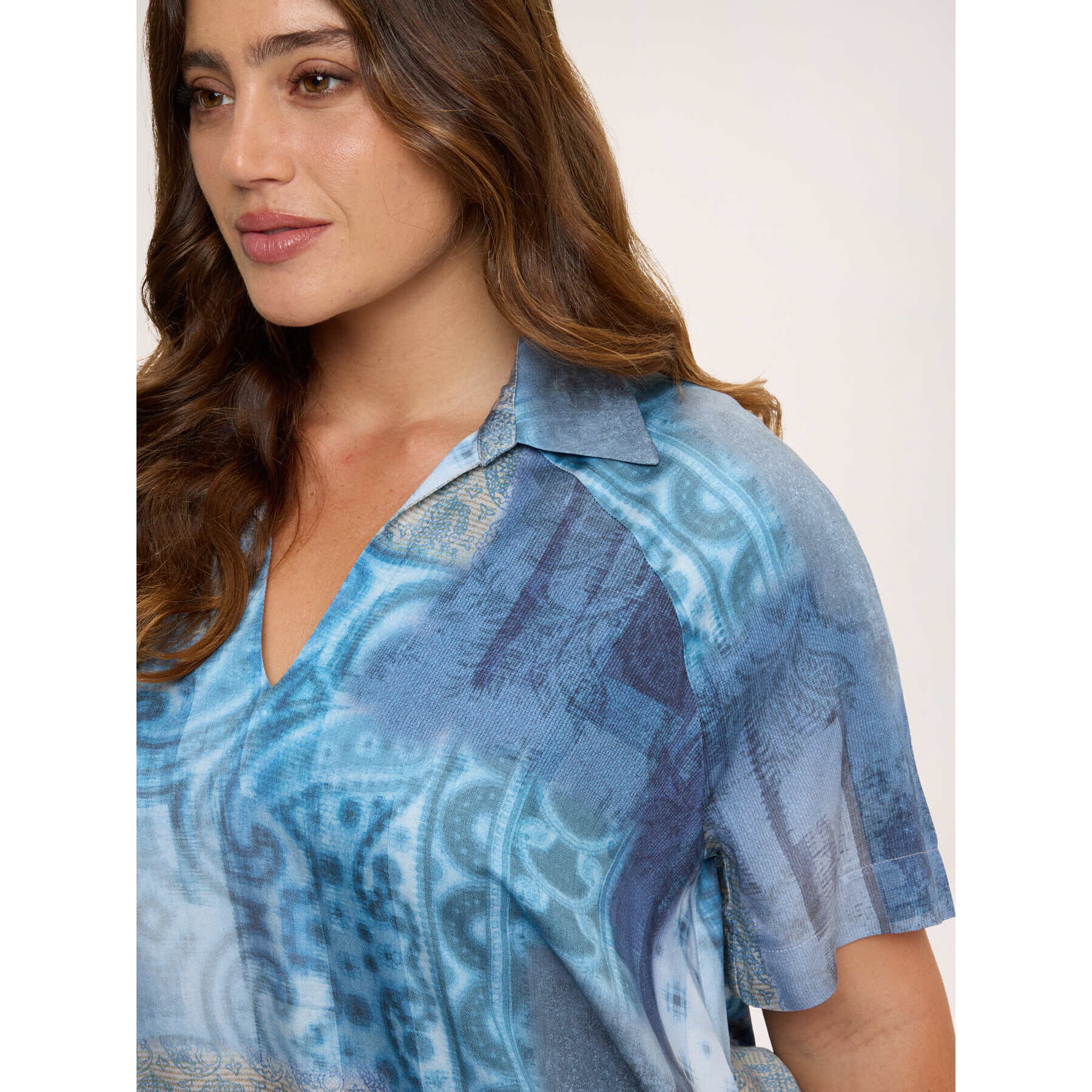 Fiorella Rubino - Blusa con stampa bandana sfumata - Blu