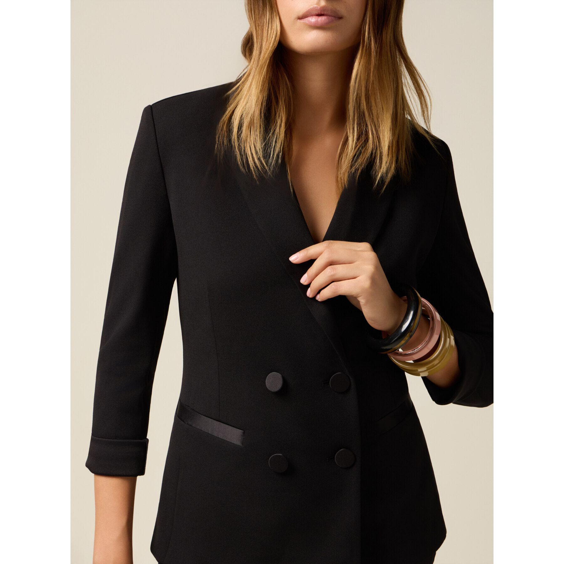 Oltre - Blazer cruzado con botones forrados - Negro