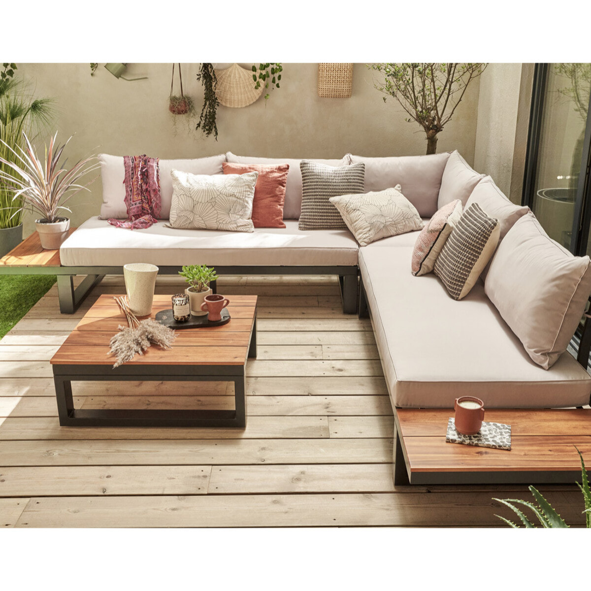 Salome - salon bas de jardin 5 places + table - modulable - bois, métal et coussins beiges - Noir, bois et beige
