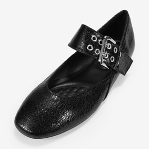 Bailarinas planas negras con tira y hebilla