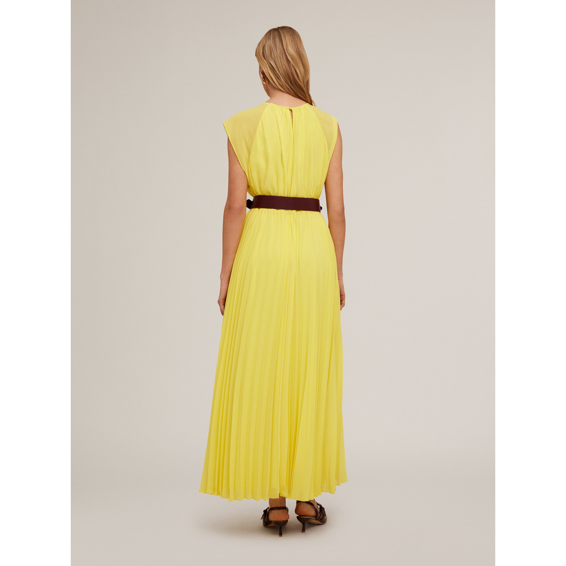 Motivi - Vestido largo plisado - Amarillo