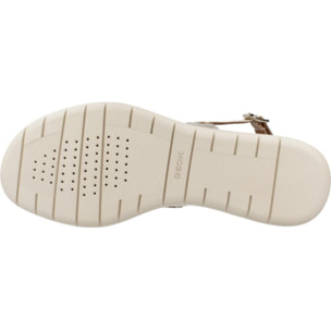 Sandalias Mujer de la marca GEOX  modelo D MELICONIA ORO