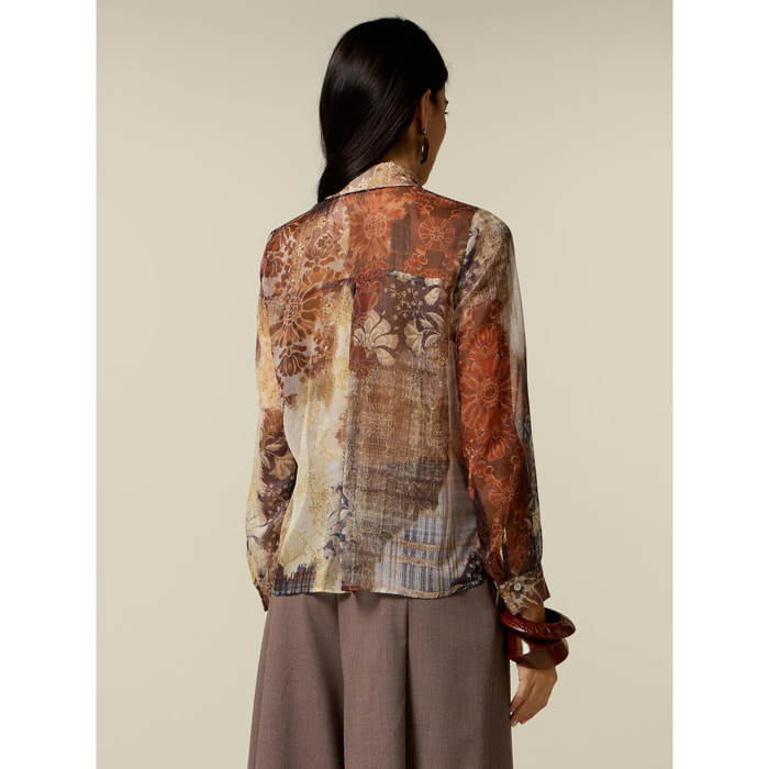 Oltre - Blusa in creponne con stampa floreale e volant - Marrone