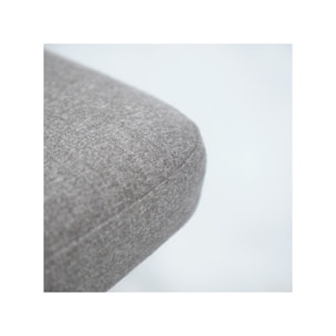 Chaise aux fines coutures apparentes - LOOPY