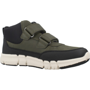 Zapatillas Niño de la marca GEOX  modelo J FLEXYPER BOY VERDE