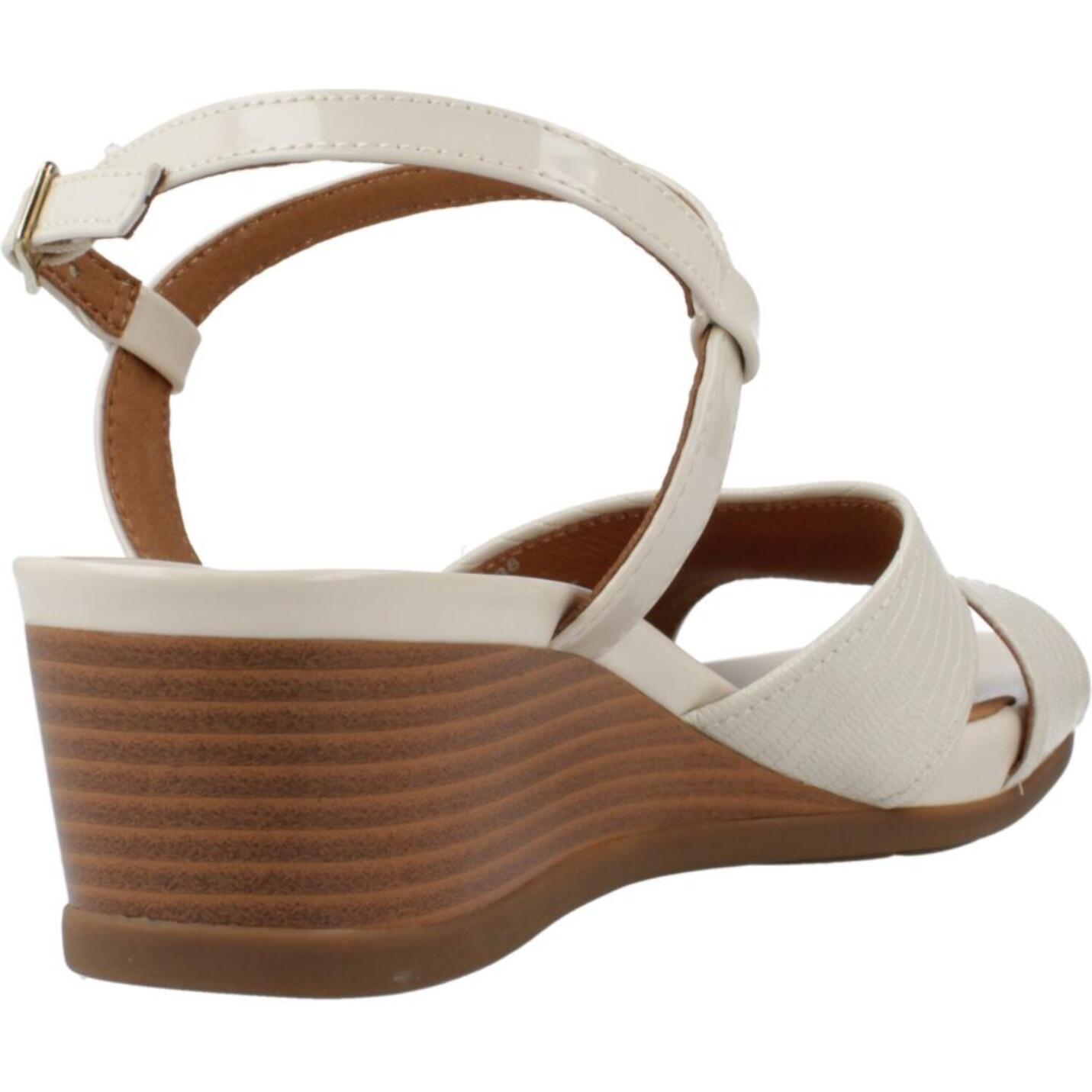 Sandalias Mujer de la marca GEOX  modelo D MARYKARMEN BEIS
