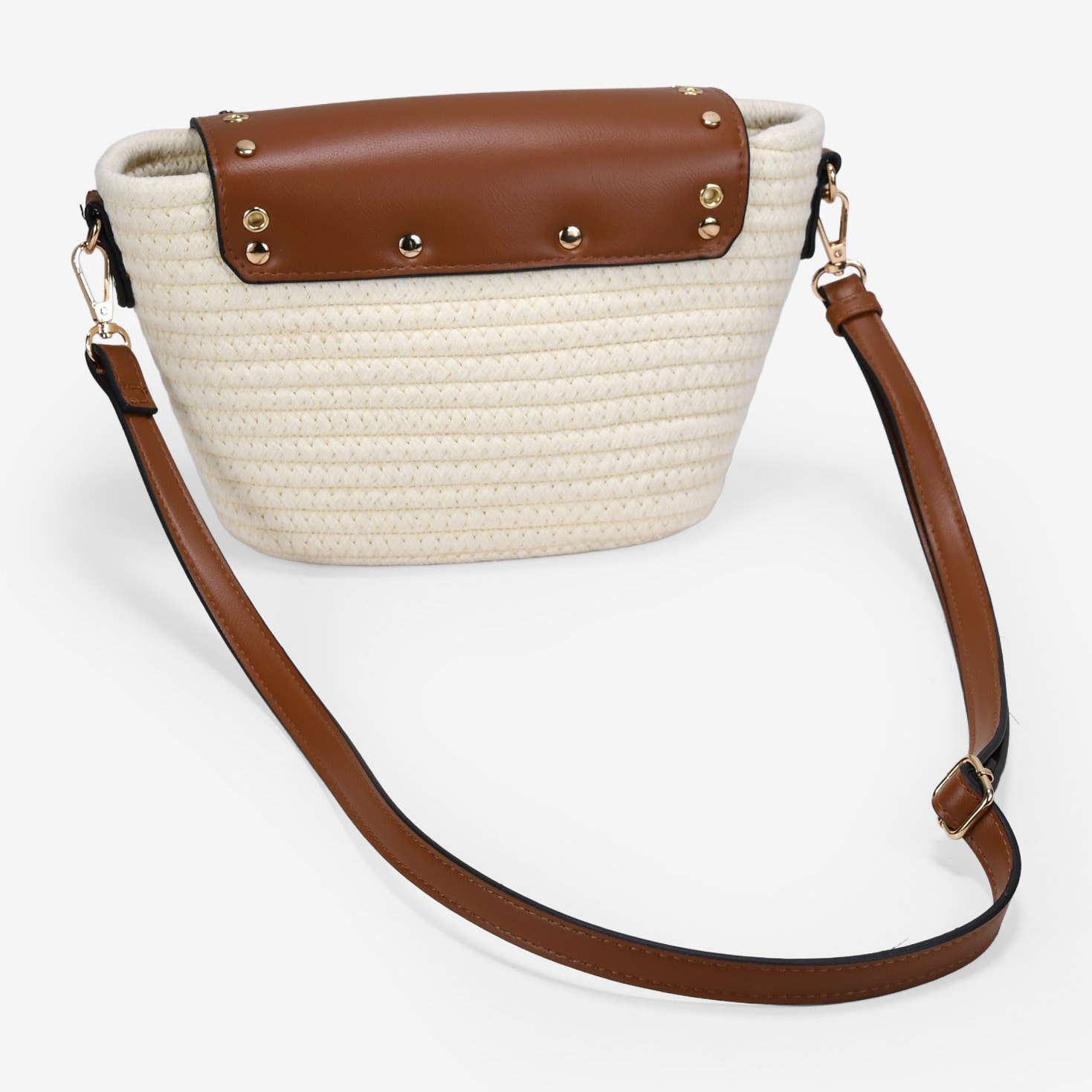 Bolso bandolera beige con solapa