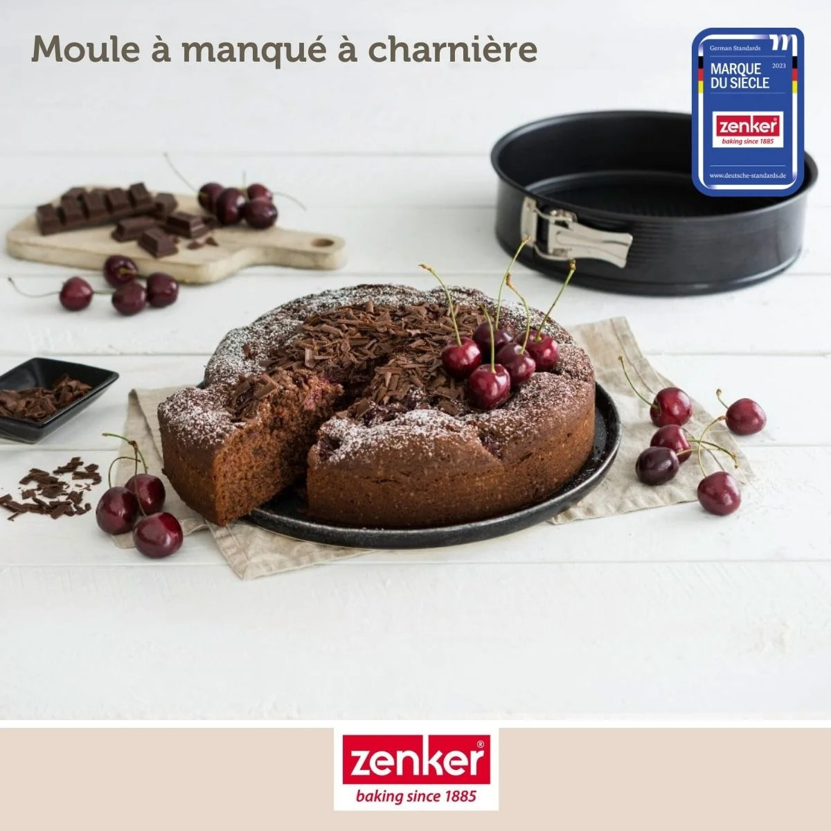 Set pâtisserie avec moule à manqué, 2 bols à mixer, verre mesureur et spatule Zenker