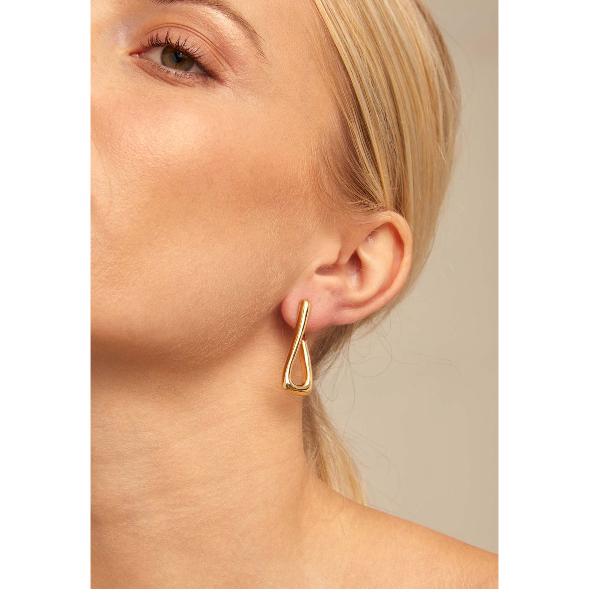 Pendiente For U DORADO U