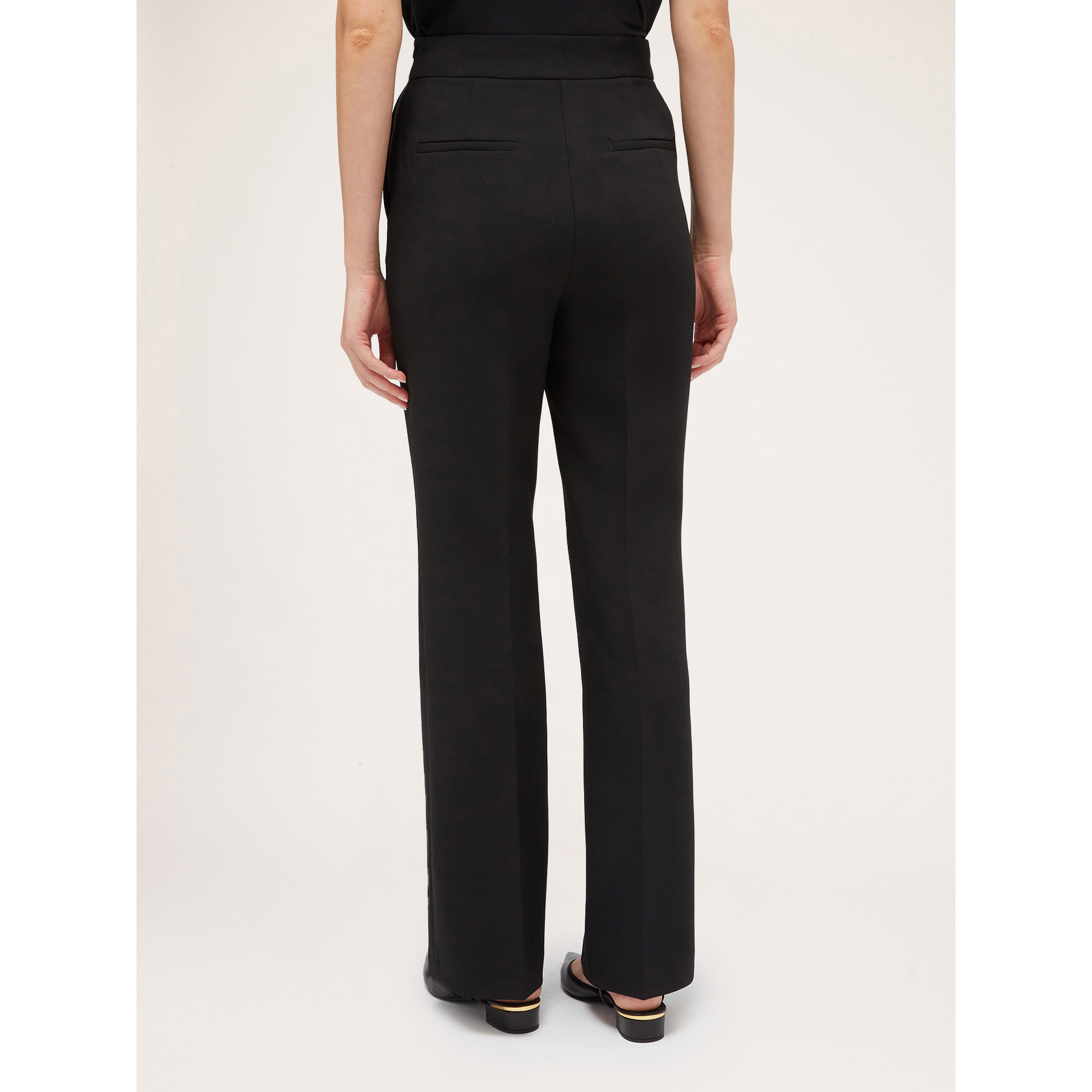 Motivi - Pantaloni flare in tessuto crêpe - Nero