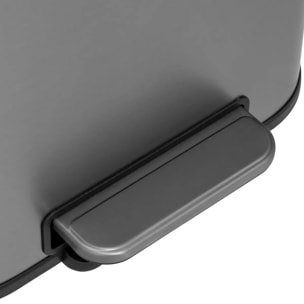 Poubelle en inox finition mat 30L