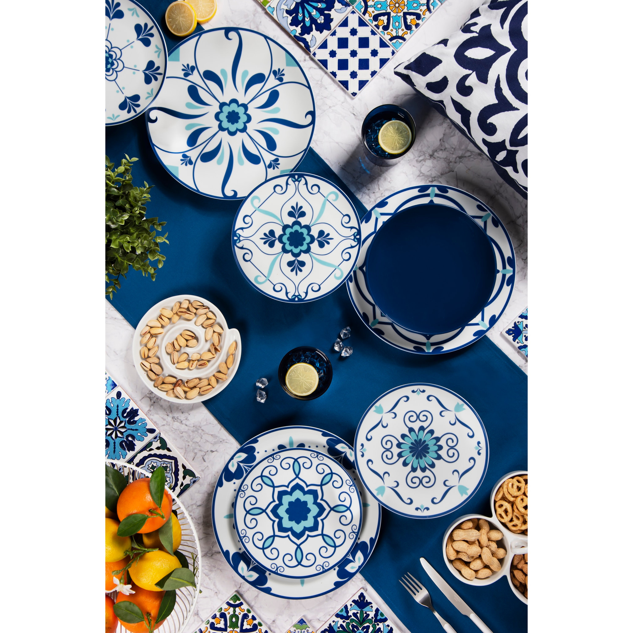 Servizio piatti 18 pezzi Excelsa – Vietri, Porcellana Blu