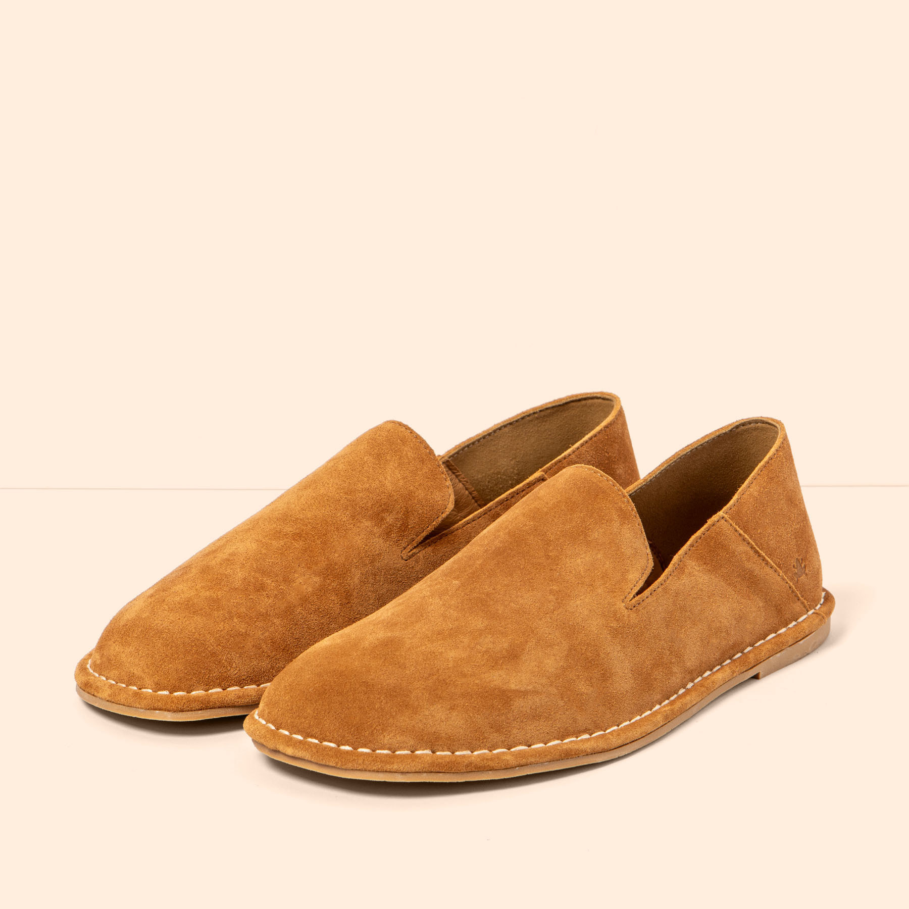 Zapatos N5976 SILK SUEDE TOFFEE/ CRISOL color Toffee