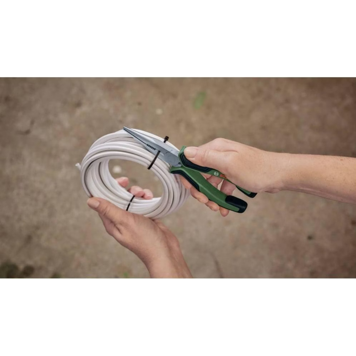 Pince à bec long de 180 mm - BOSCH - 1600A032VC