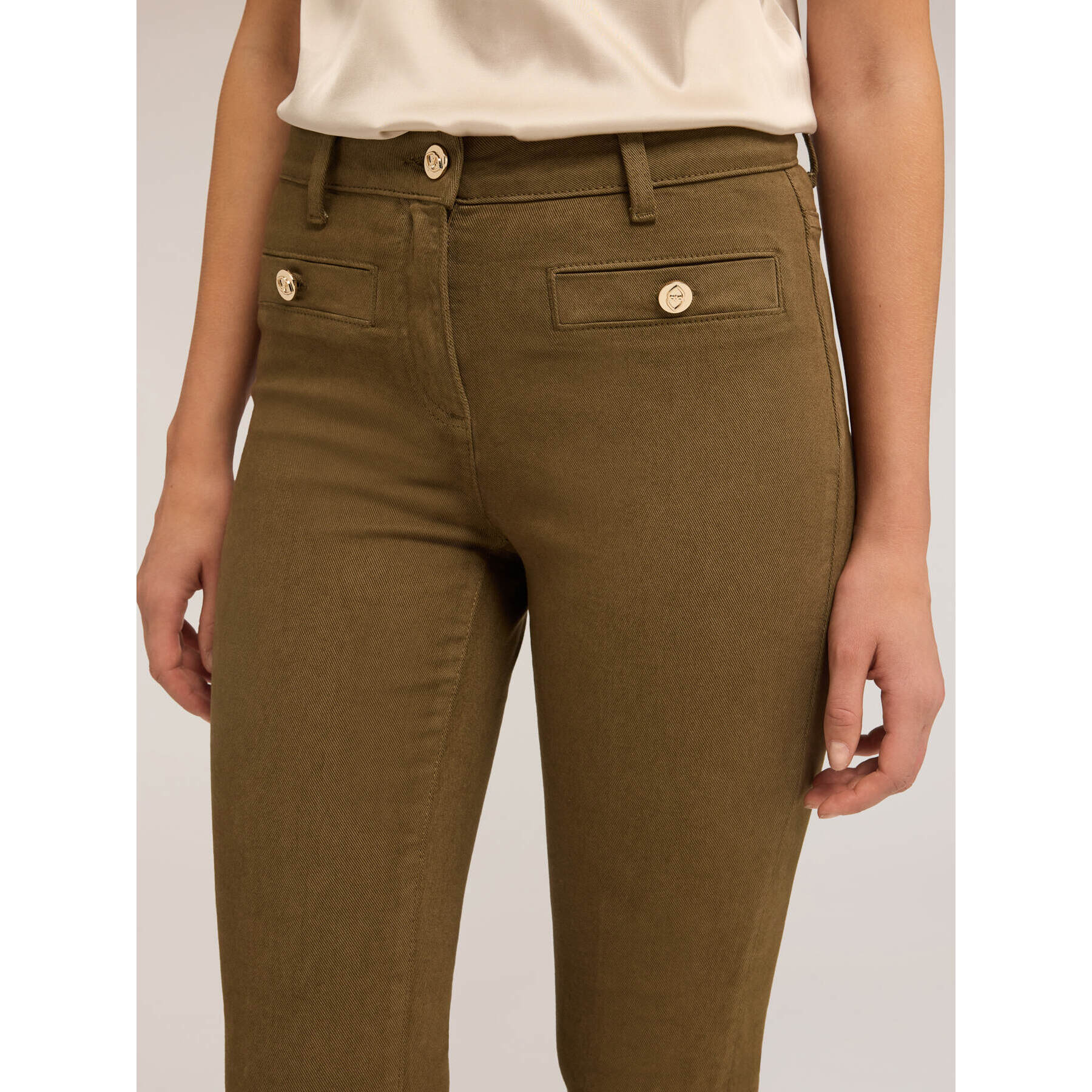 Motivi - Pantaloni flare in drill di cotone - Verde militare