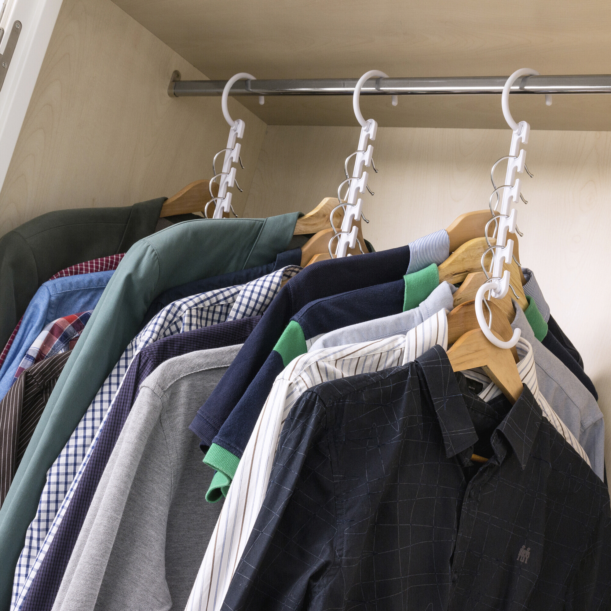 Appendiabiti per 40 capi di abbigliamento