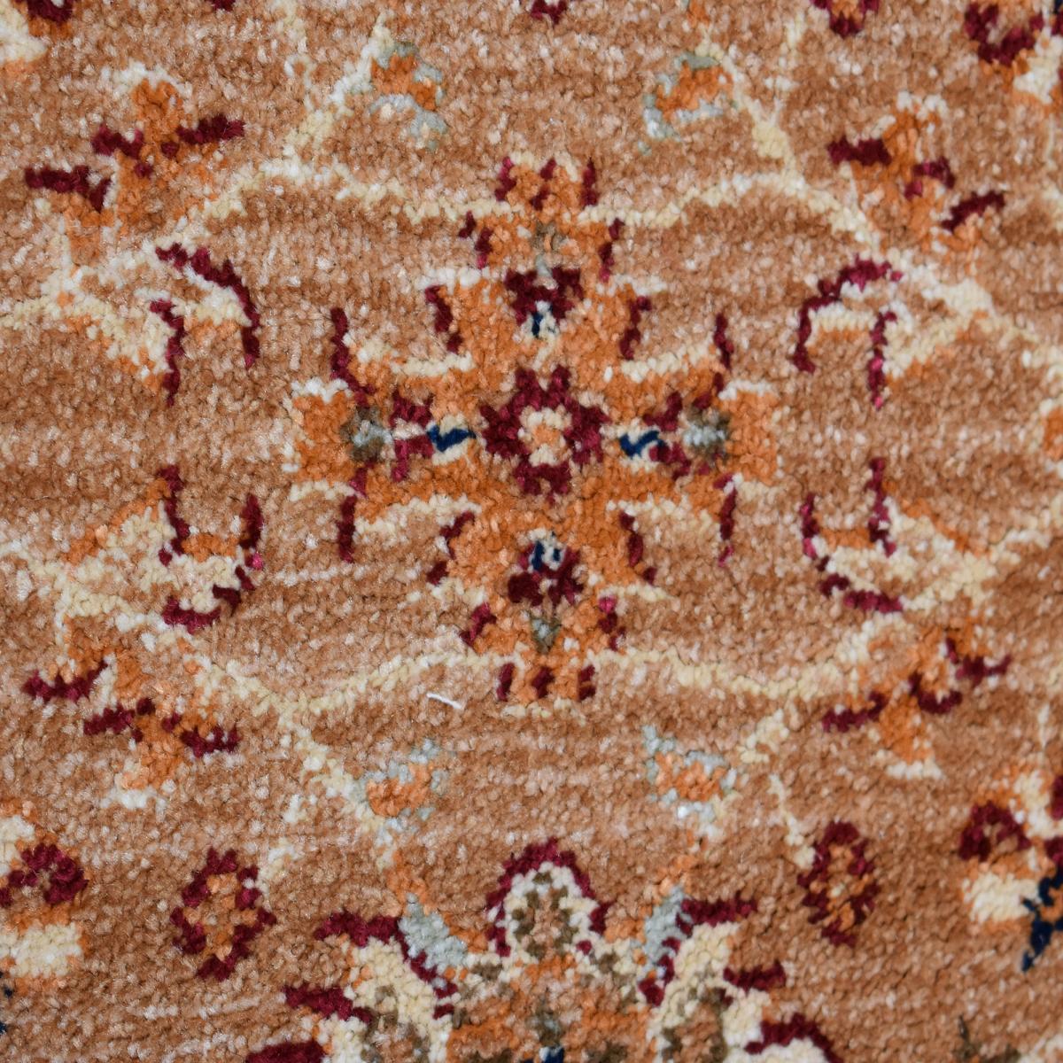 Tapis épais de 120x180 aux motif floraux traditionnels orientaux