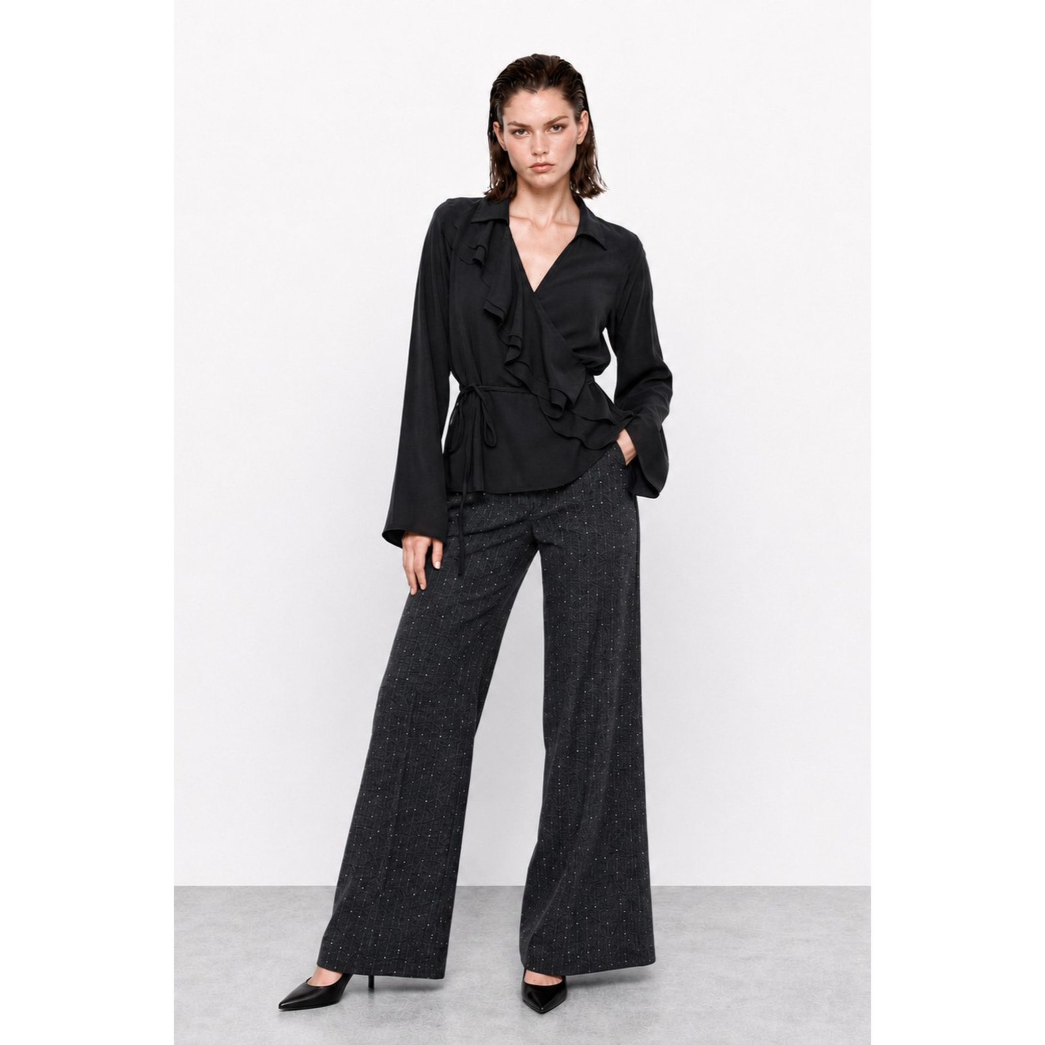 Kocca - Blusa a portafoglio in viscosa con scollo a V e ruches Donna