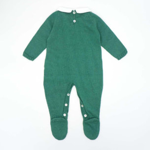 Pelele verde con dibujo conejo en el centro