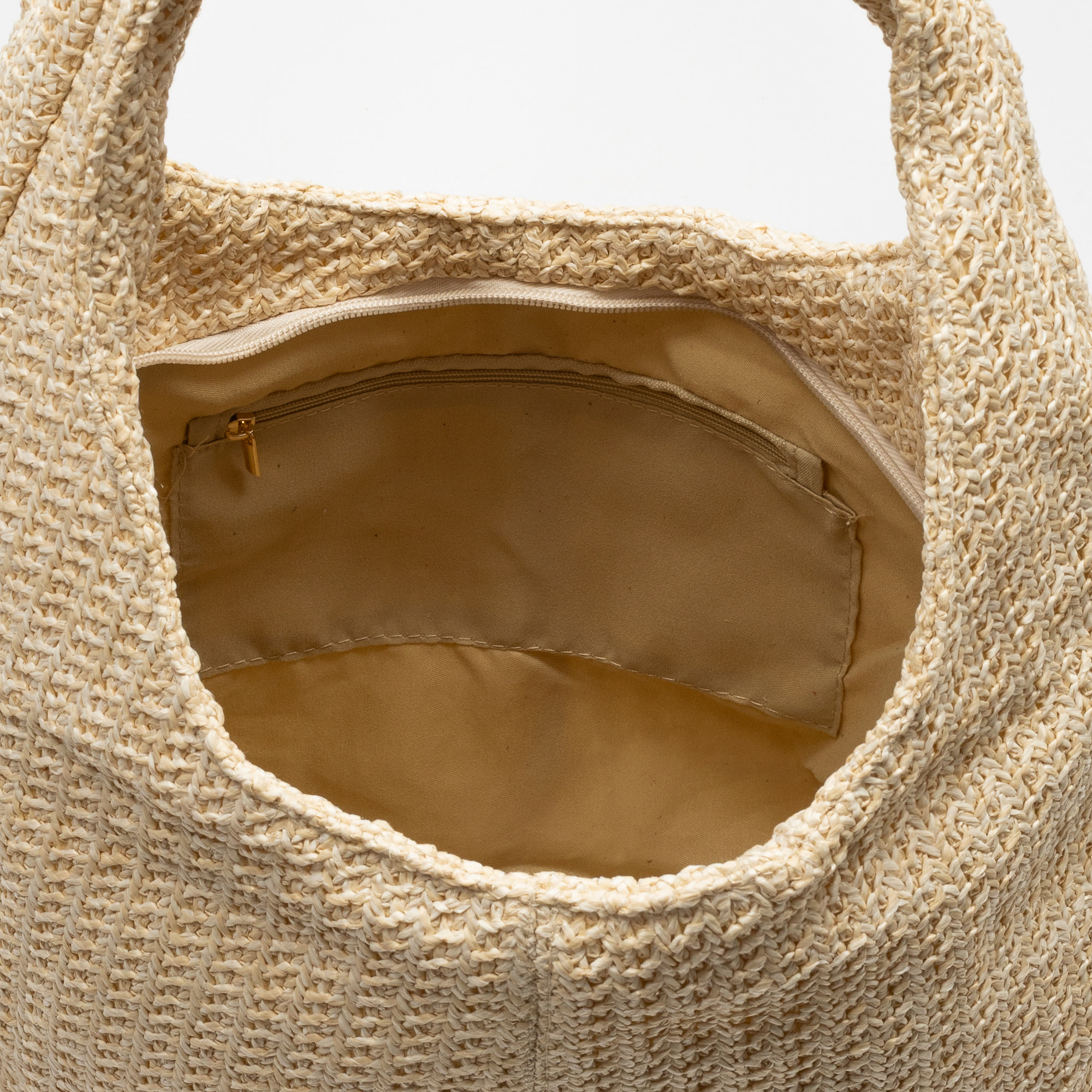 Berbenno Bolso de hombro Mujer. Fabricado en rafia sintética con diseño trenzado.