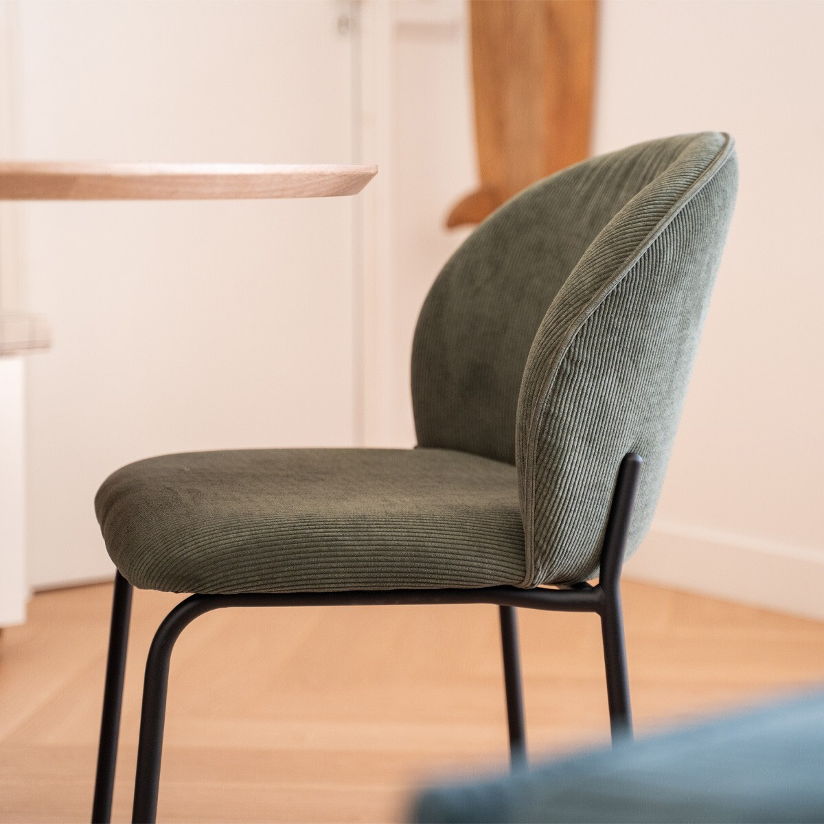 Lot de 2 chaises de salle à manger en velours côtelé - NOE