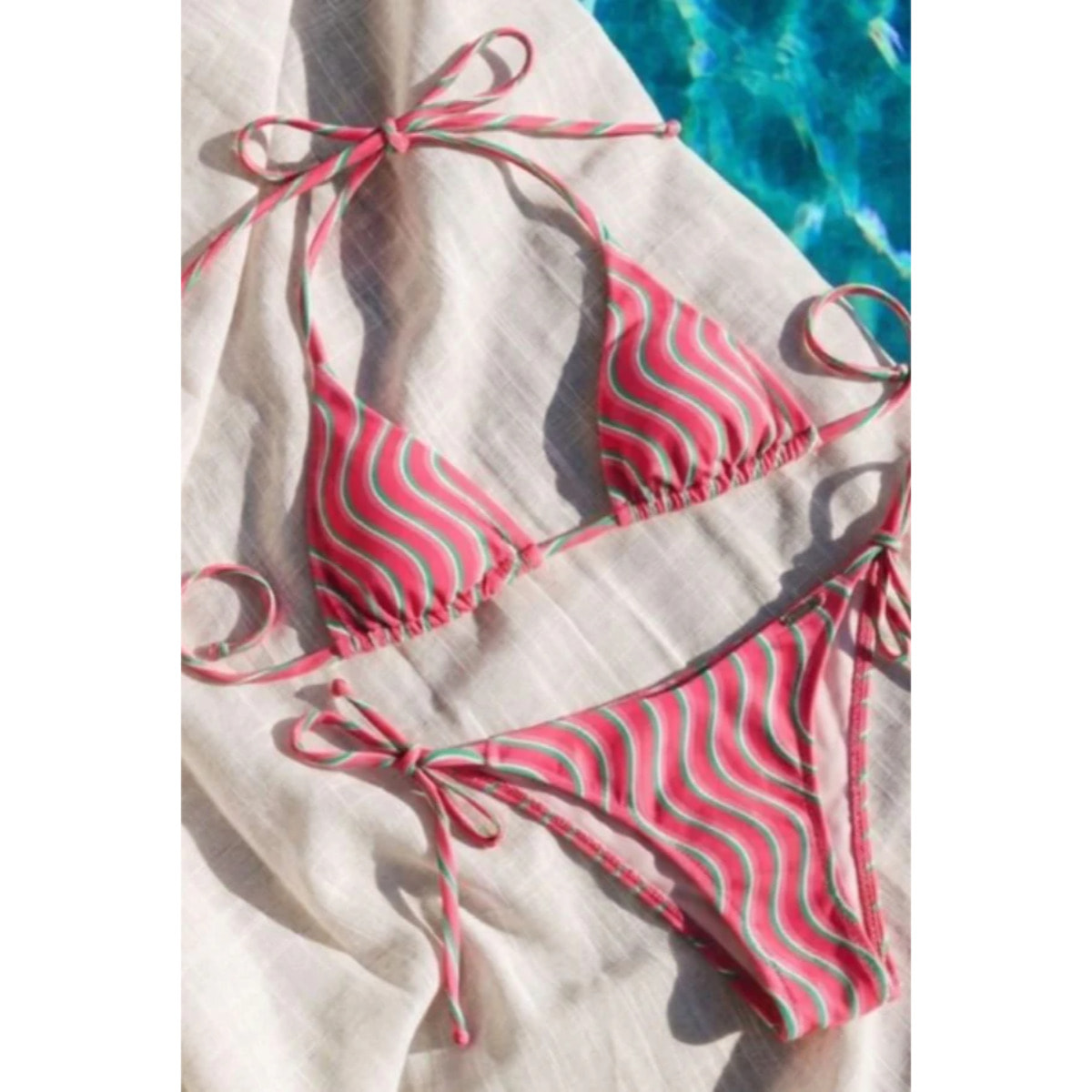 Top bikini a triangolo