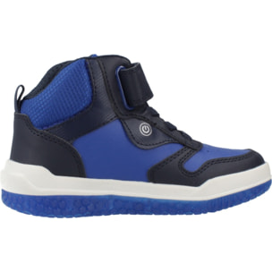 Zapatillas Niño de la marca GEOX  modelo J BUZZERLIGHT BOY AZUL