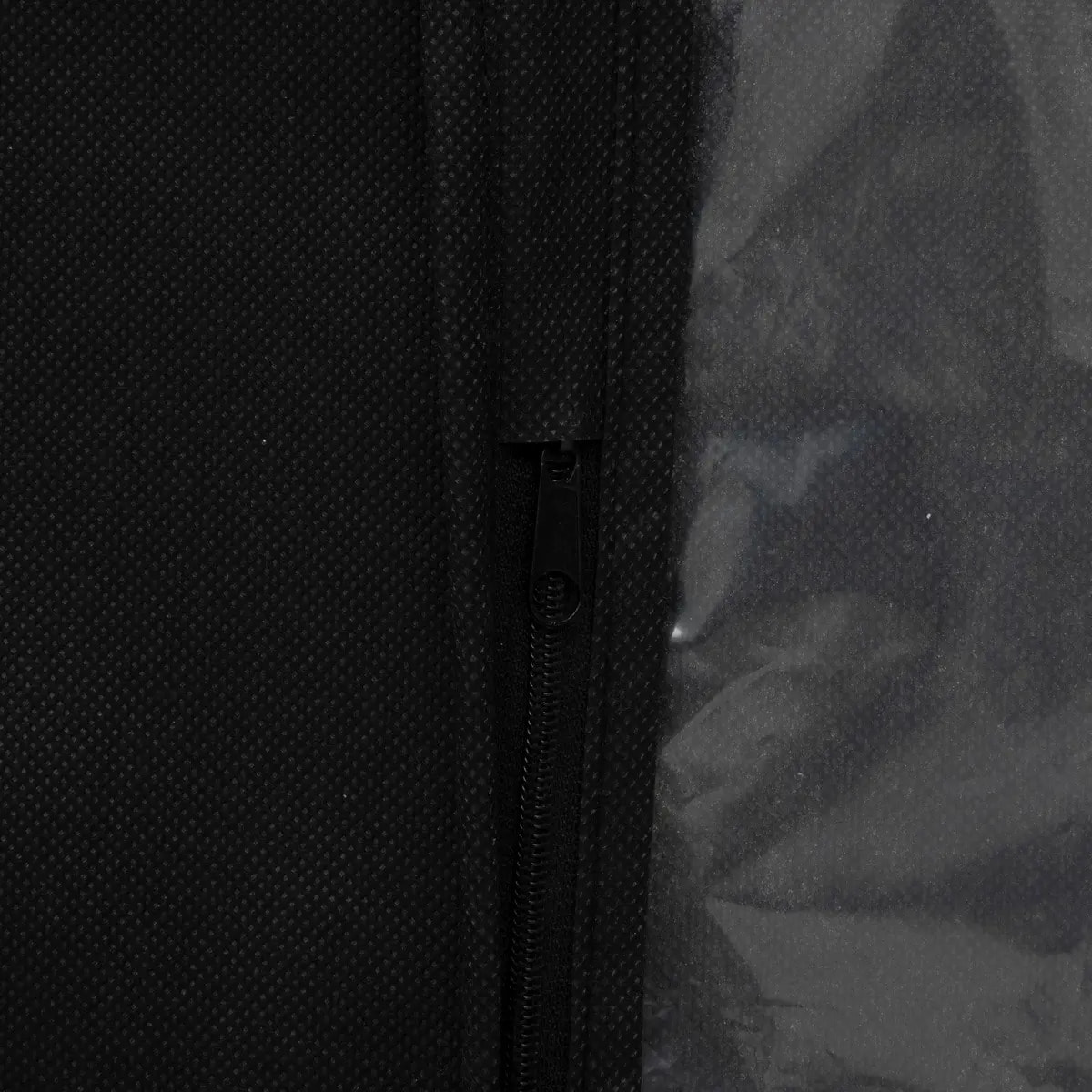Housse vêtements petit modèle noir