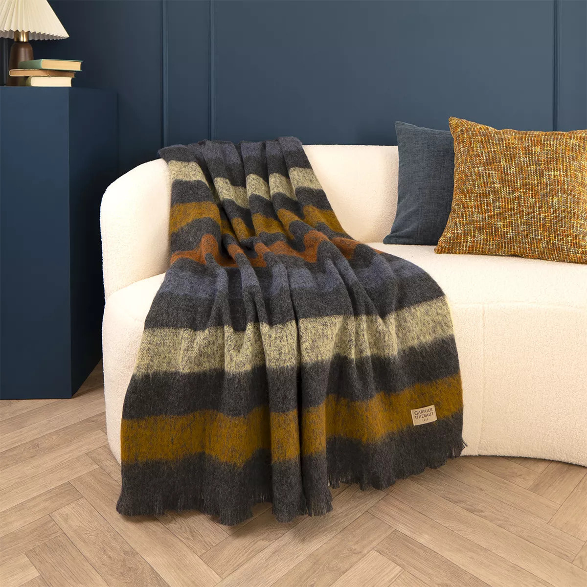 Plaid laine & autres fibres 200 g/m² motif jacquard orange anthracite Mohaira shetland onyx