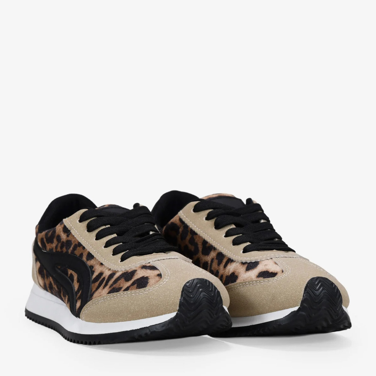 Zapatillas deportivas leopardo con cordones