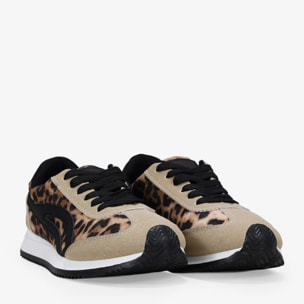 Zapatillas deportivas leopardo con cordones